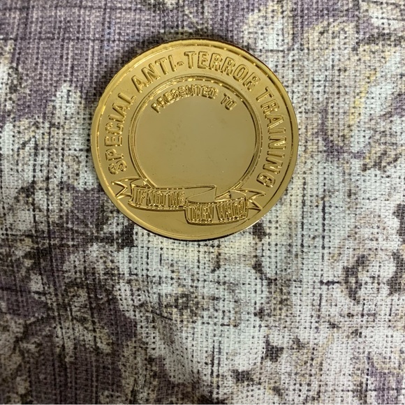 Archangel Special Anti-Terror Training Challenge Coin - Picture 2 of 6